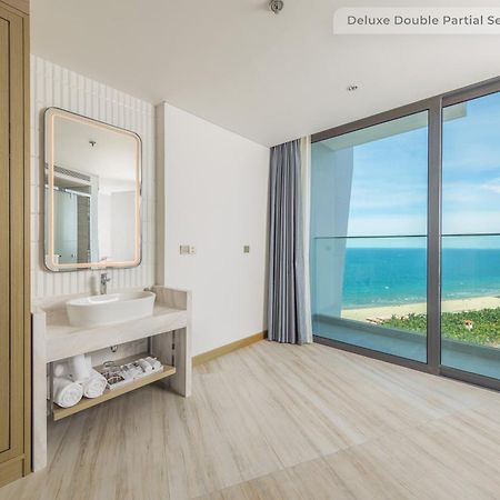 Awaken Da Nang Hotel ภายนอก รูปภาพ