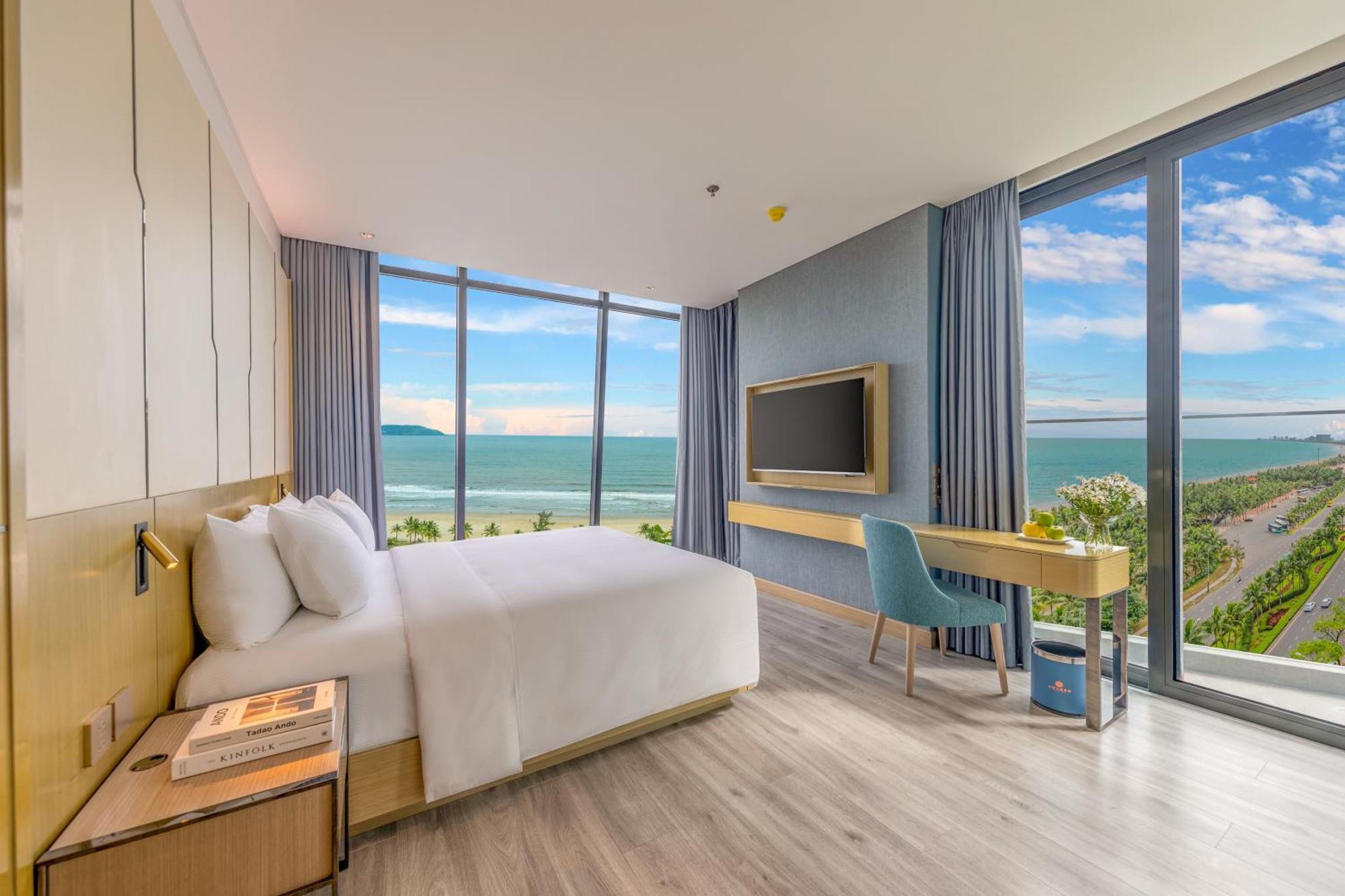 Awaken Da Nang Hotel ภายนอก รูปภาพ