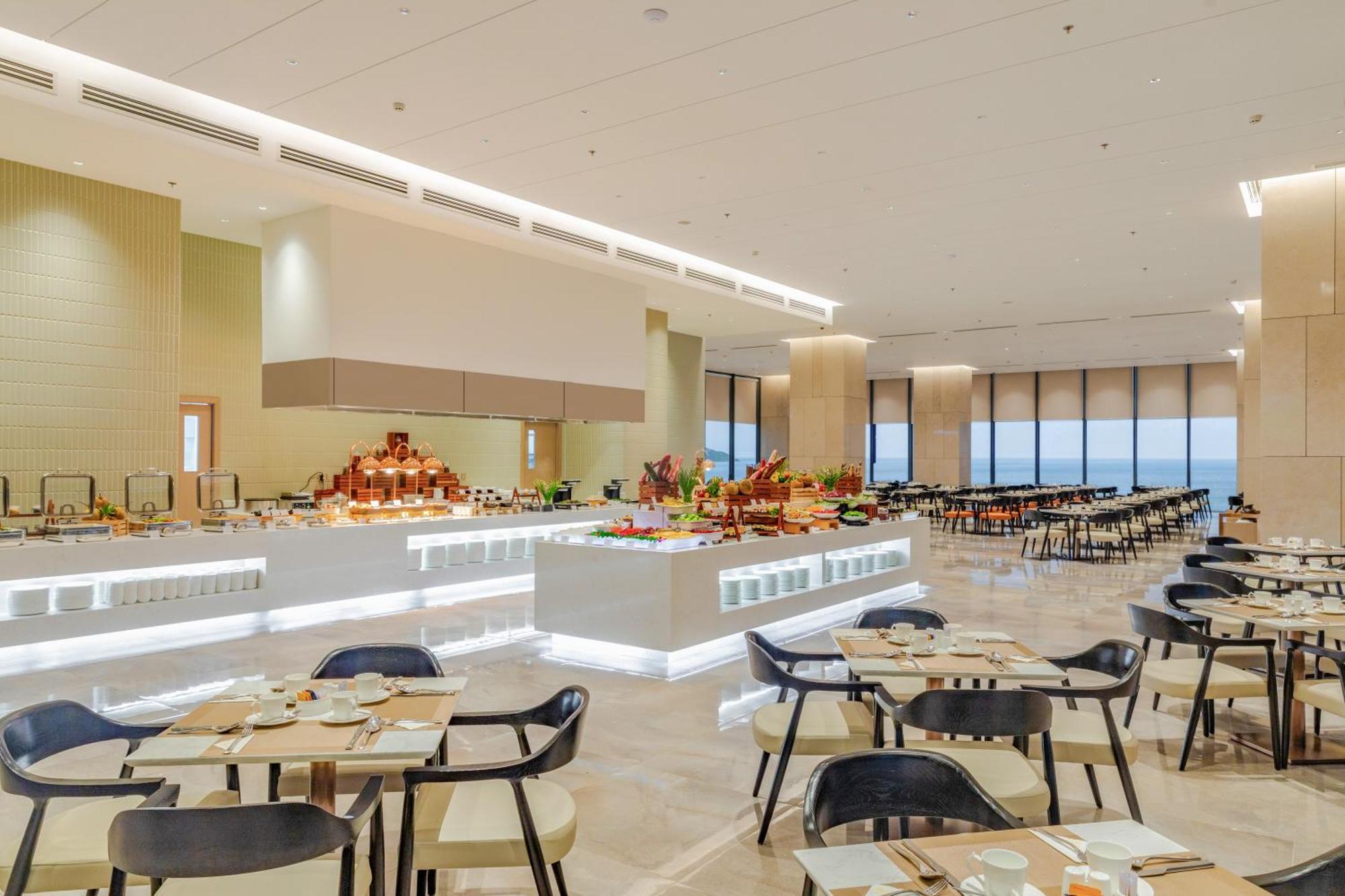Awaken Da Nang Hotel ภายนอก รูปภาพ
