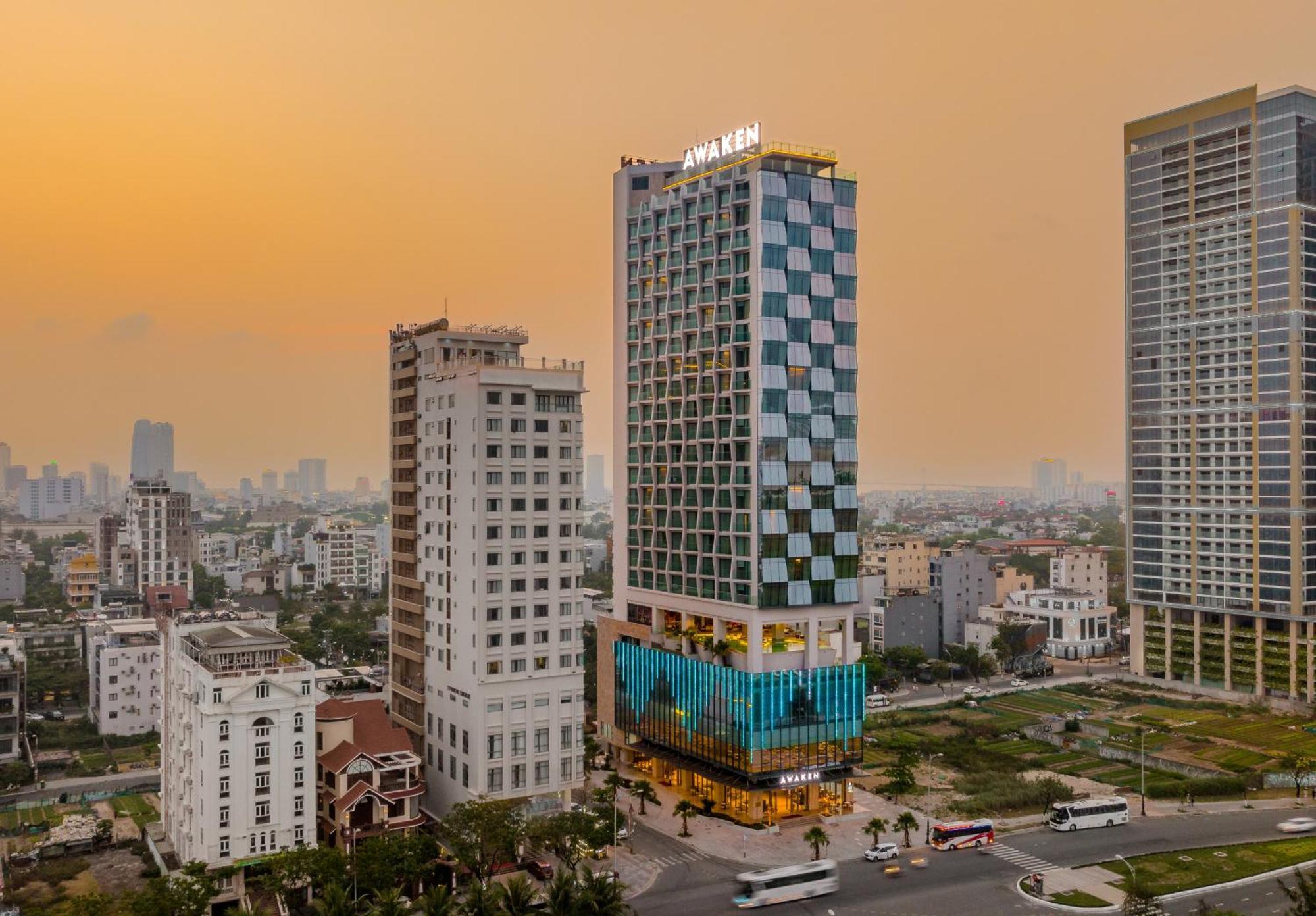 Awaken Da Nang Hotel ภายนอก รูปภาพ