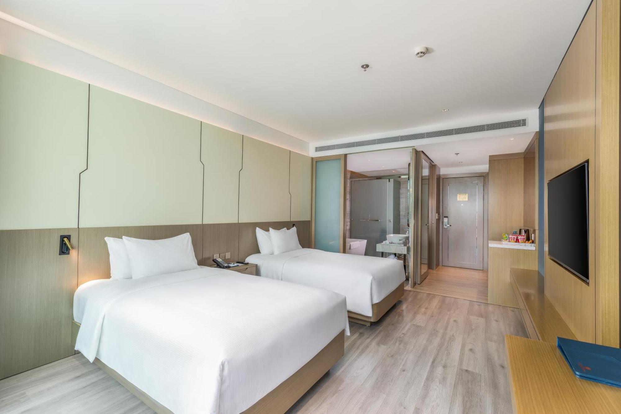 Awaken Da Nang Hotel ภายนอก รูปภาพ